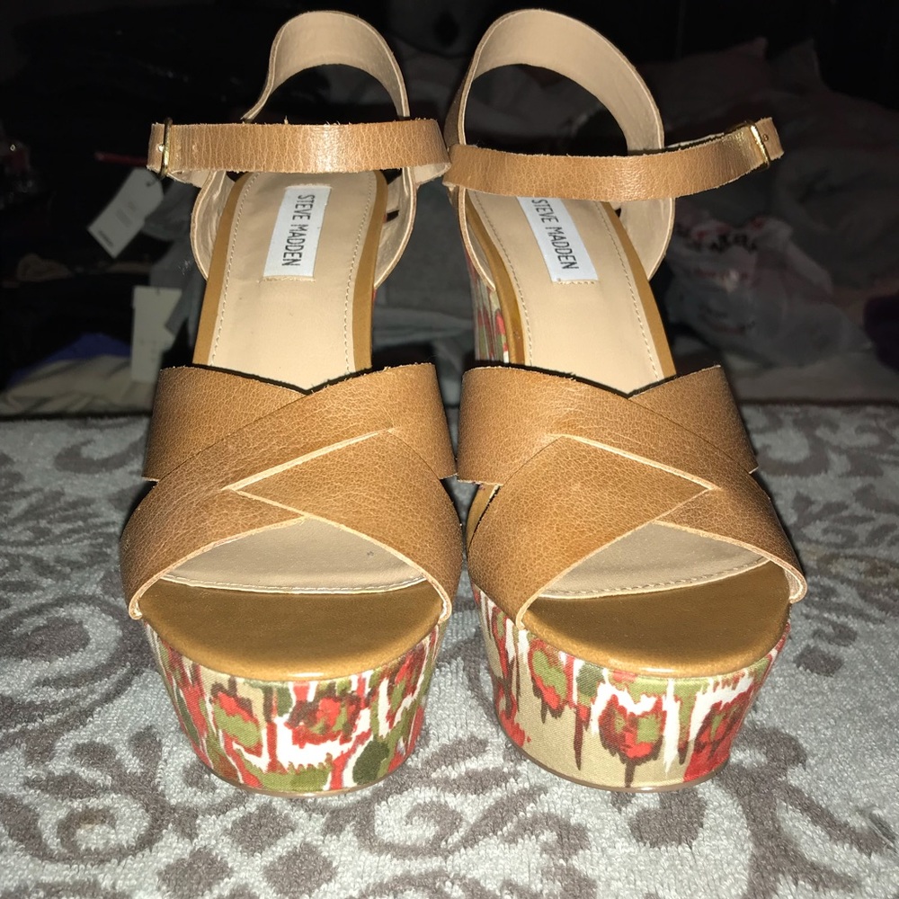 Platform sandals - Picture 5 of 5